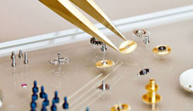 劳力士手表售后服务网点-打开表壳